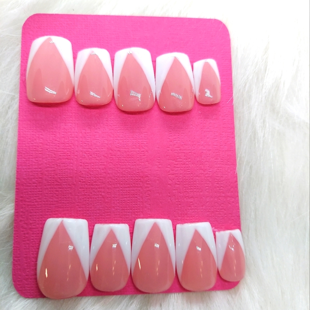 White French Square Press on Nails- short